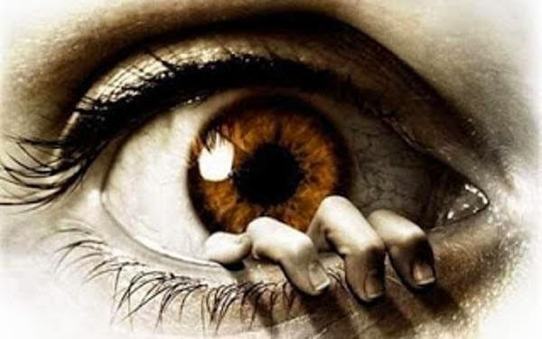 Ποιος μπορεί να μας ματιάσει και γιατί | Newsit.gr Ποιος μπορεί να μας ματιάσει και γιατί | Newsit.gr