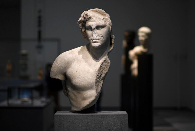 Ο Μέγας Αλέξανδρος τάφηκε ζωντανός – Τι υποστηρίζει Νεοζηλανδή ερευνήτρια | Newsit.gr Ο Μέγας Αλέξανδρος τάφηκε ζωντανός – Τι υποστηρίζει Νεοζηλανδή ερευνήτρια | Newsit.gr