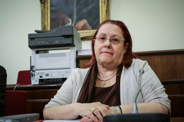 Παπασπύρου για το παράνομο κύκλωμα «ελληνοποιήσεων»: Ανακαλούνται οι αποφάσεις για την ιθαγένεια | Newsit.gr Παπασπύρου για το παράνομο κύκλωμα «ελληνοποιήσεων»: Ανακαλούνται οι αποφάσεις για την ιθαγένεια | Newsit.gr