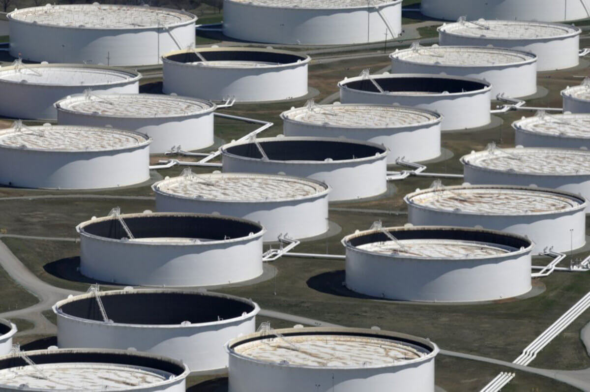 Πετρέλαιο: Συμφωνία για μείωση των αποθεμάτων και αύξηση των τιμών