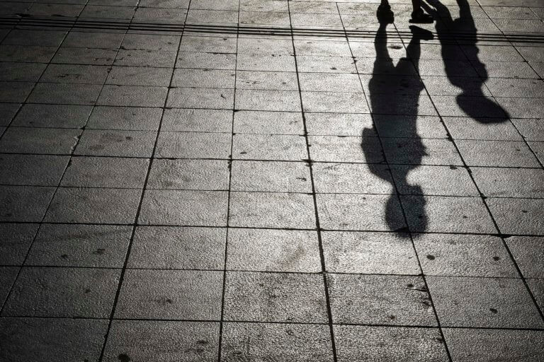 Ναύπλιο: Κατέρρευσε 11χρονος μαθητής σε πεζοδρόμιο – Θρίλερ για να παραμείνει στη ζωή! | Newsit.gr Ναύπλιο: Κατέρρευσε 11χρονος μαθητής σε πεζοδρόμιο – Θρίλερ για να παραμείνει στη ζωή! | Newsit.gr