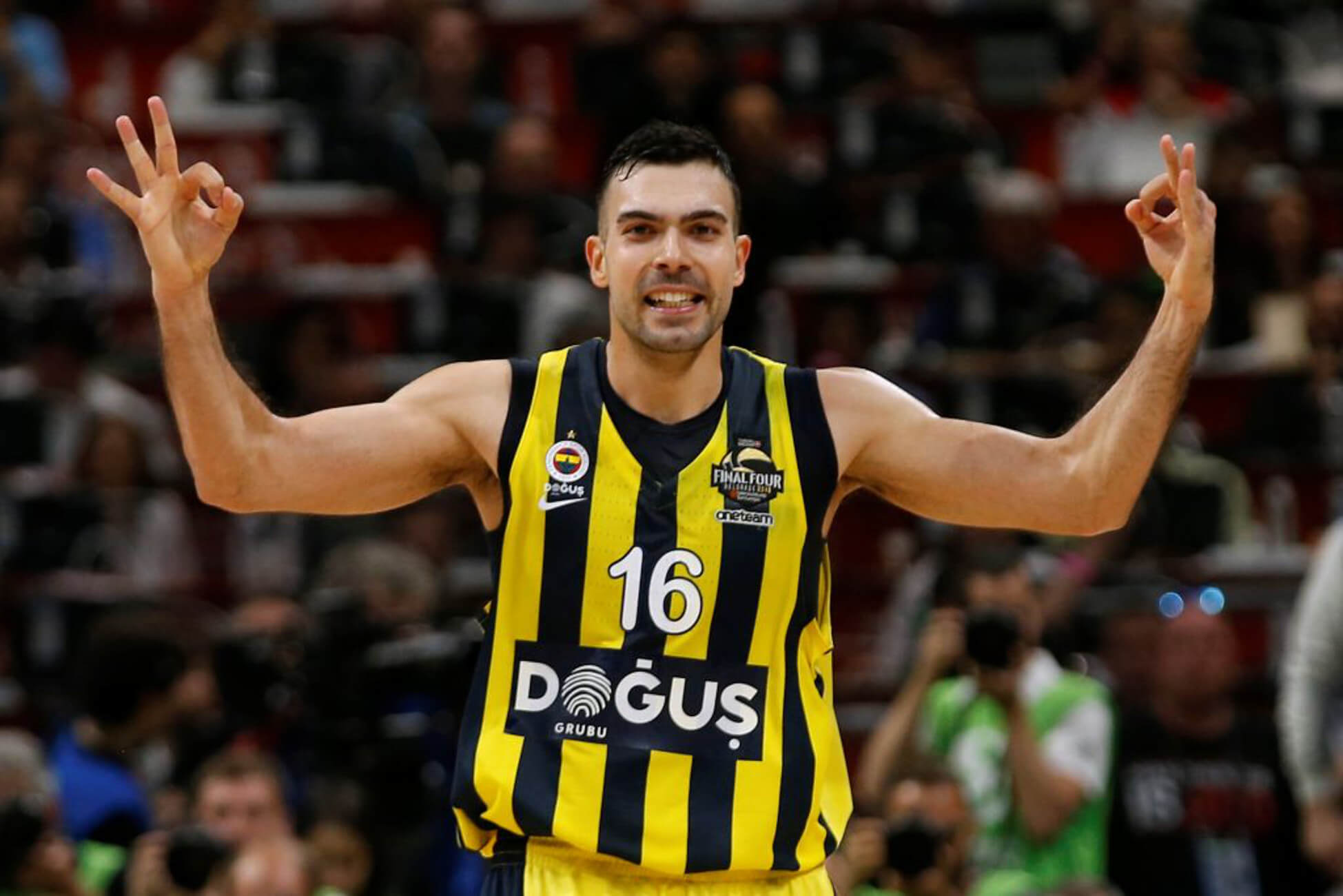 Euroleague: Με ηγέτη Σλούκα στο Final Four η Φενέρμπαχτσε!