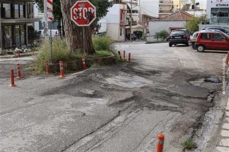 Î Î¬ÏÏÎ±: ÎÎ¹ ÏÎ¯Î¶ÎµÏ Î²Î¬Î¶Î¿ÏÎ½ Â«ÏÏÎ¹ÎºÎ»Î¿ÏÎ¿Î´Î¹Î­ÏÂ» â Î£ÏÎ¿ ÏÏÎ¿ÏÎºÎ®Î½Î¹Î¿ ÏÎ¬Î»Î¹ ÏÎ¿ ÏÎµÏÎºÎ¿ ÏÏÎ· Î¼Î­ÏÎ· ÏÎ¿Ï Î´ÏÏÎ¼Î¿Ï [pics] | Newsit.gr