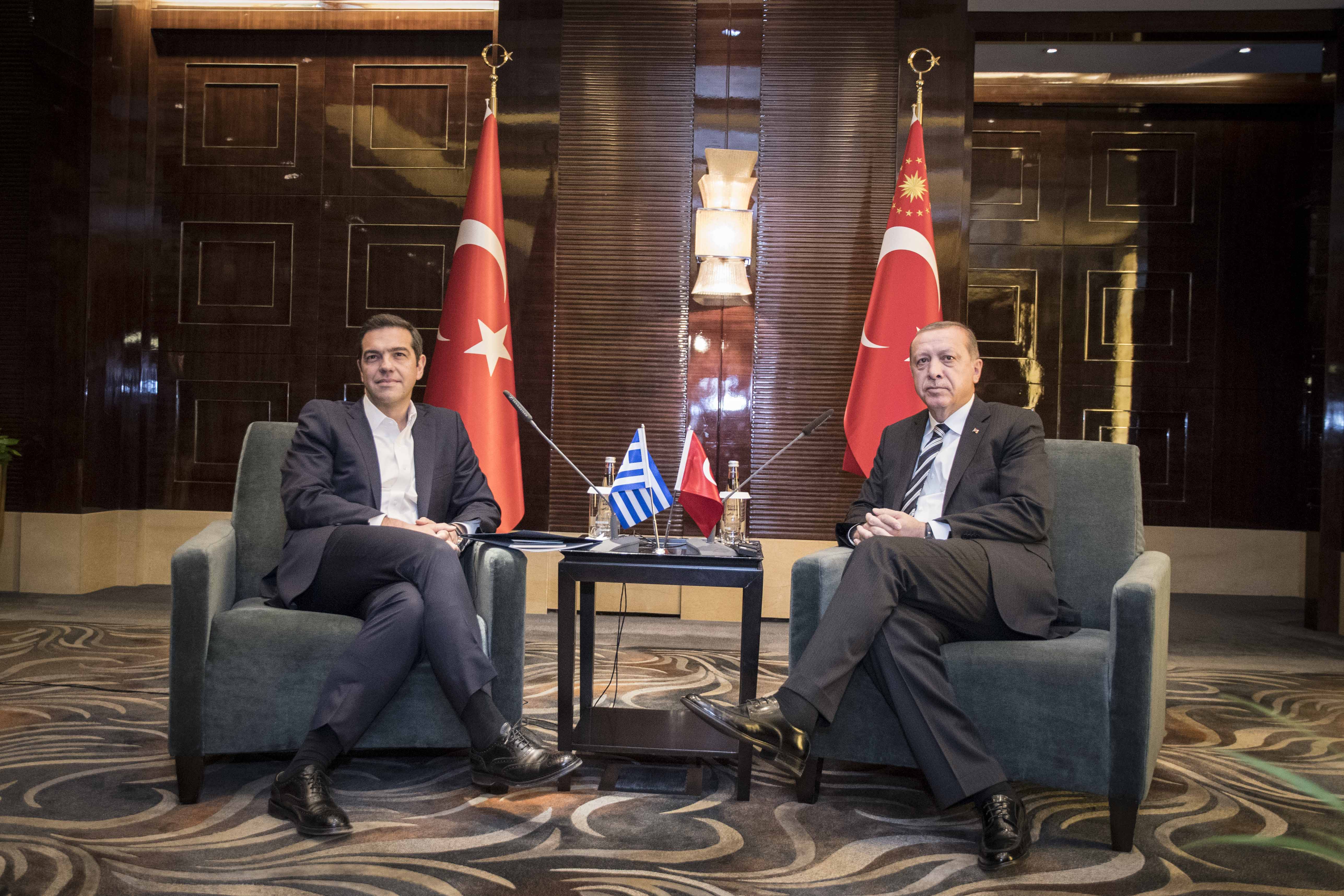Επίσκεψη Τσίπρα στην Τουρκία: Όλα στο τραπέζι από τον Ερντογάν