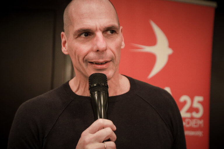 Βαρουφάκης: Πρόταση «βόμβα» για τα κέρδη της Ευρωπαϊκής Κεντρικής Τράπεζας! | Newsit.gr Βαρουφάκης: Πρόταση «βόμβα» για τα κέρδη της Ευρωπαϊκής Κεντρικής Τράπεζας! | Newsit.gr