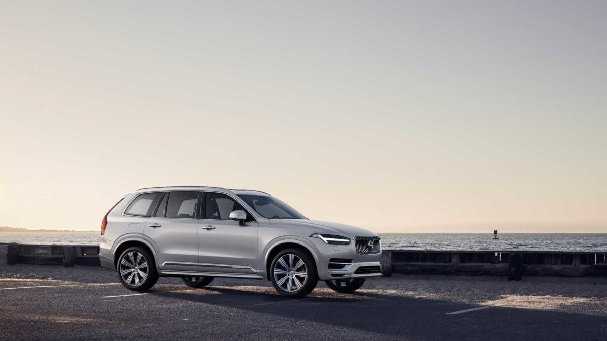 Ανανέωση και νέα συστήματα για το Volvo XC90 [pics]