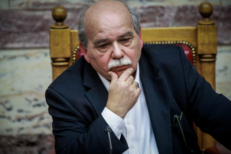 Αυτό είναι το σχέδιο Βούτση για να αλλάξει αναίμακτα ο Κανονισμός της Βουλής | Newsit.gr Αυτό είναι το σχέδιο Βούτση για να αλλάξει αναίμακτα ο Κανονισμός της Βουλής | Newsit.gr