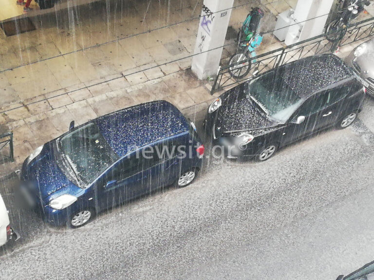 Καιρός: Ισχυρή χαλαζόπτωση στην Αθήνα! video | Newsit.gr Καιρός: Ισχυρή χαλαζόπτωση στην Αθήνα! video | Newsit.gr