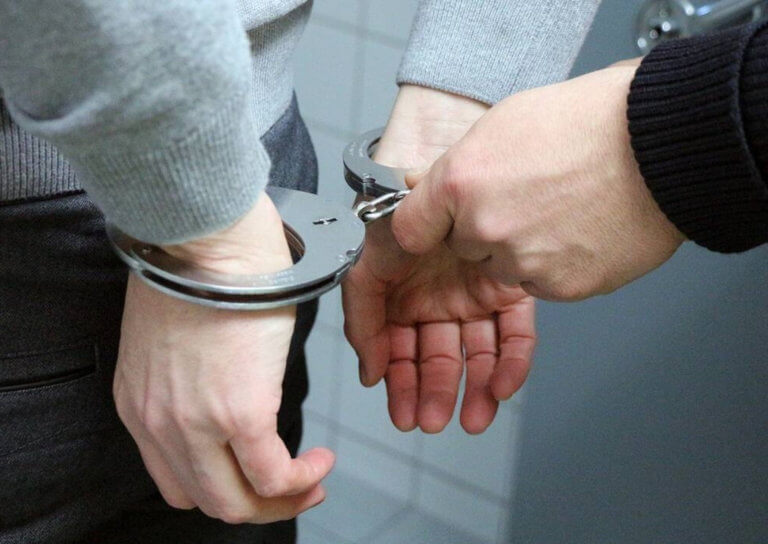 Κατήγγειλε τον βιασμό του και τελικά… καταδικάστηκε για ομοφυλοφιλία | Newsit.gr Κατήγγειλε τον βιασμό του και τελικά… καταδικάστηκε για ομοφυλοφιλία | Newsit.gr