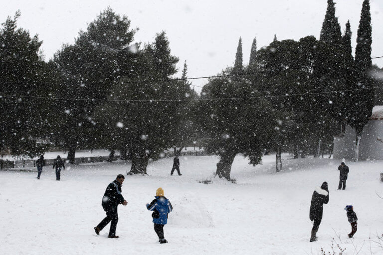 Καιρός: Έτσι θα χτυπήσει η «Χιόνη» – Χιονίζει στην Πάρνηθα, στο -4 η θερμοκρασία | Newsit.gr Καιρός: Έτσι θα χτυπήσει η «Χιόνη» – Χιονίζει στην Πάρνηθα, στο -4 η θερμοκρασία | Newsit.gr