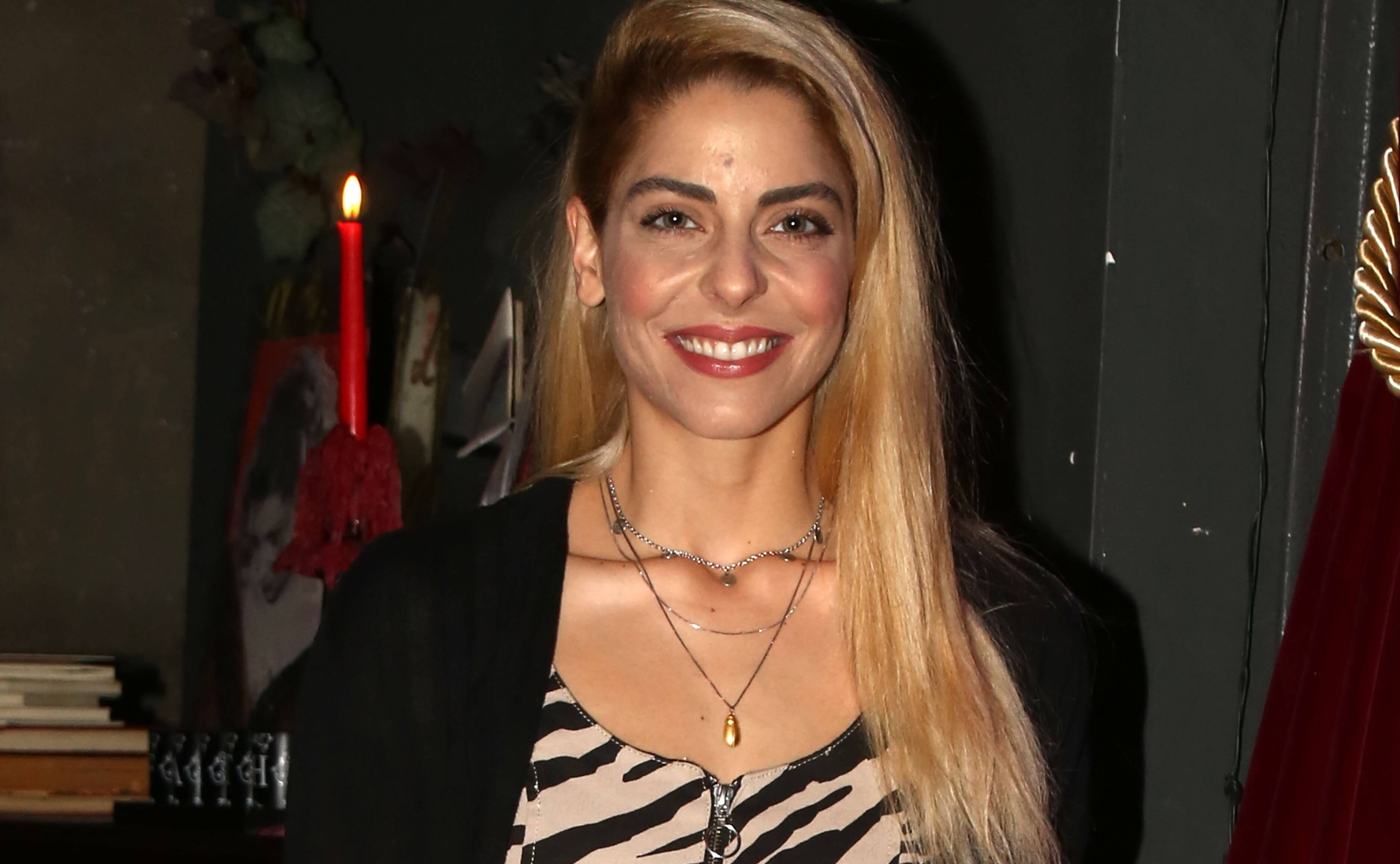 Mυριέλλα Kουρεντή: Βραδινή έξοδος με τον… άντρα της ζωής της! [pics]