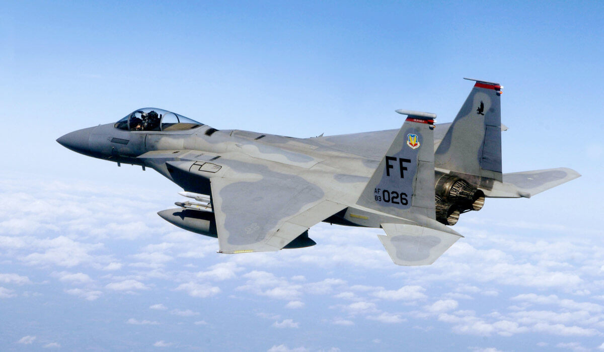 F-15: Αυτά είναι τα αγέραστα “γεράκια” της Πολεμικής Αεροπορίας των ΗΠΑ! [vid]