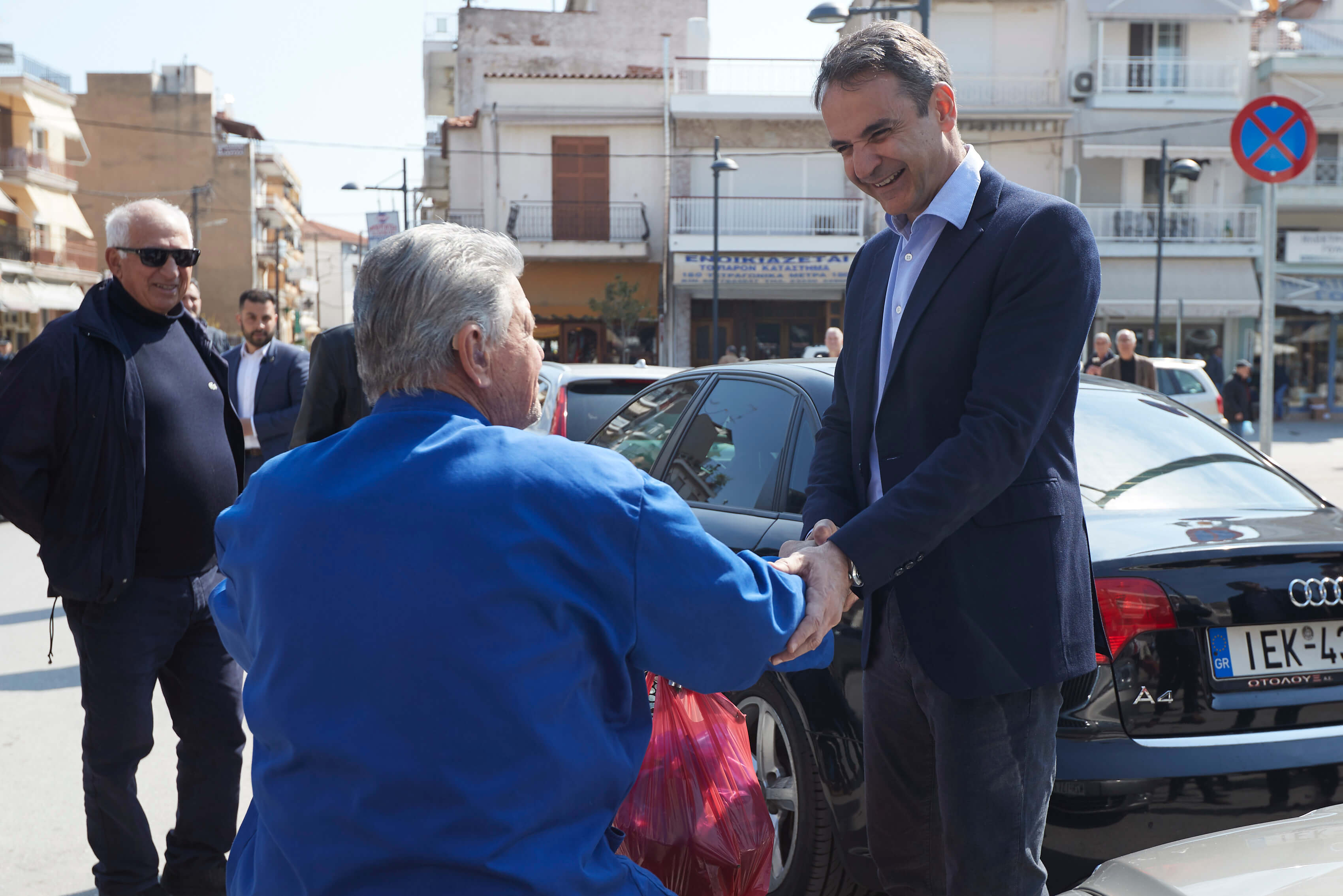 Περιοδεία Μητσοτάκη σε Σέρρες και Ημαθία