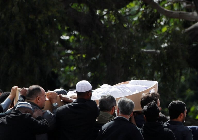Μακελειό Νέα Ζηλανδία: Συγκλονίζουν οι δηλώσεις αγάπης γονέων που έχασαν τα παιδιά τους!