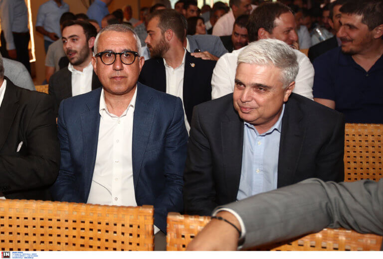 Ολυμπιακός – Παναθηναϊκός: Βγήκαν τα… μαχαίρια με «φαρμακερές» ατάκες! | Newsit.gr Ολυμπιακός – Παναθηναϊκός: Βγήκαν τα… μαχαίρια με «φαρμακερές» ατάκες! | Newsit.gr