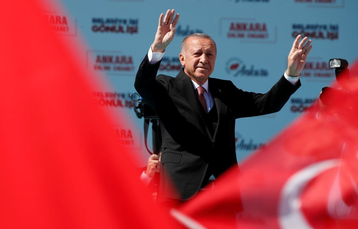 Τουρκία: Εκλογές αύριο με την οικονομία στο επίκεντρο – Απειλεί θεούς και δαίμονες ο Ερντογάν!