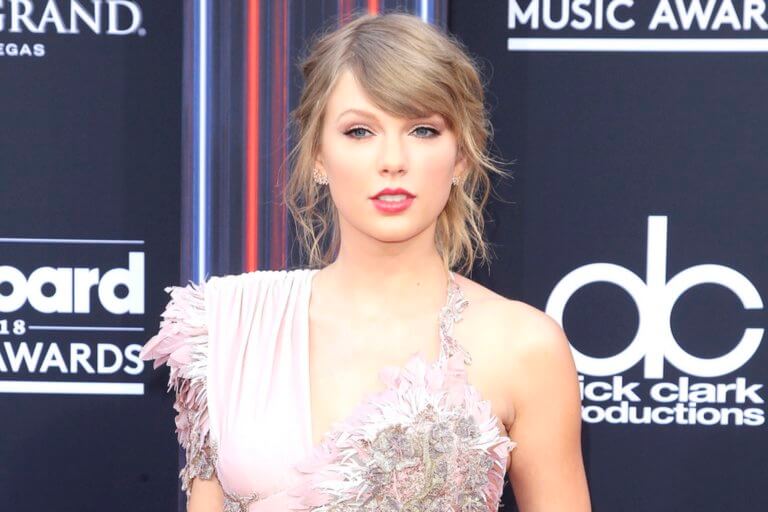 Έχει βρει τον μπελά της η Taylor Swift! Ξαναχτύπησε ο εμμονικός θαυμαστής και διέρρηξε το σπίτι της!