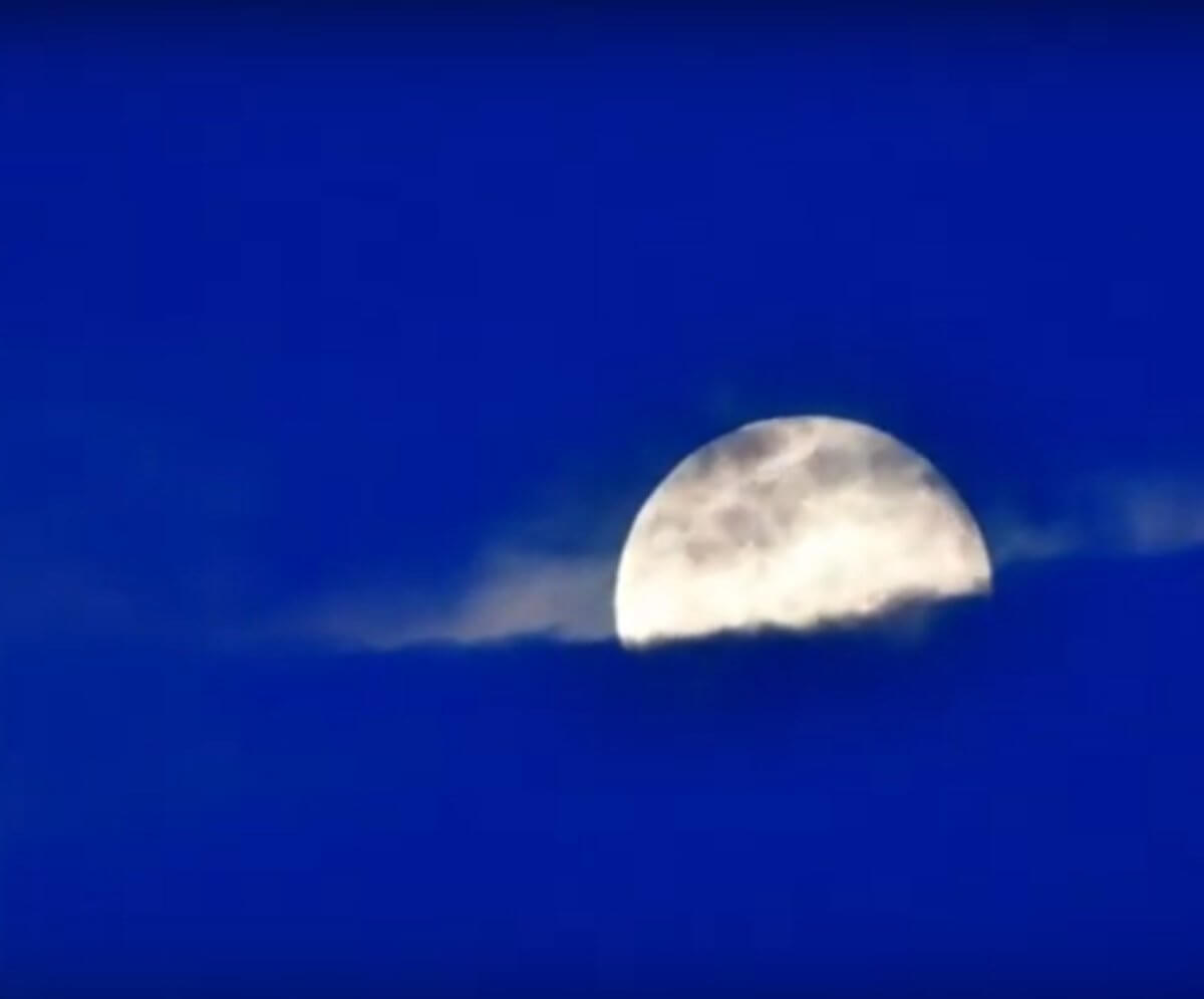 Ναύπλιο: Μαγευτική “σούπερ πανσέληνος” – Χαϊδεύει τη Γη απόψε το φεγγάρι! – video
