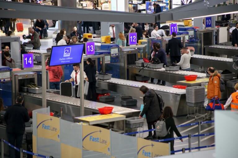 Fraport Greece: Αύξηση 13,6% στην επιβατική κίνηση στα 14 αεροδρόμια | Newsit.gr Fraport Greece: Αύξηση 13,6% στην επιβατική κίνηση στα 14 αεροδρόμια | Newsit.gr