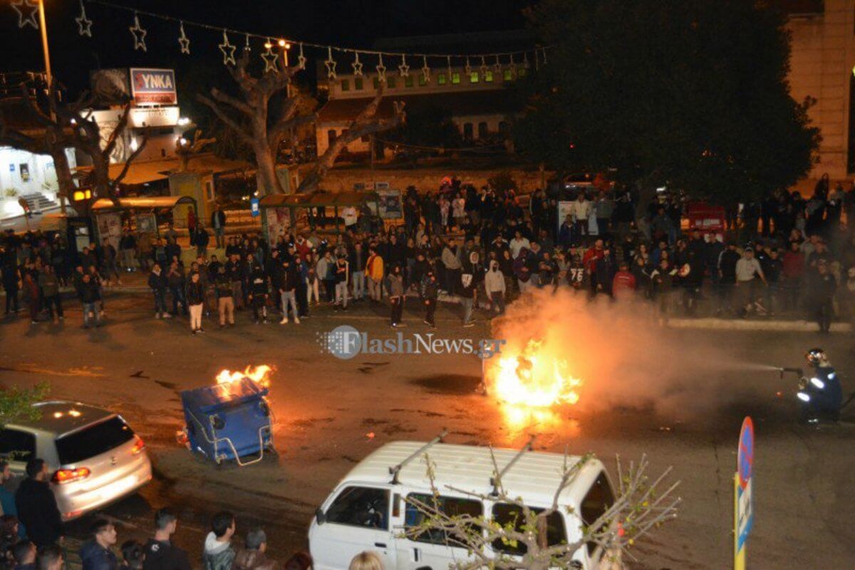 Χανιά: Οι κουκουλοφόροι δεν ήταν μόνο καρναβαλιστές – Επεισόδια και φωτιές μπροστά στην κάμερα [pics, video]