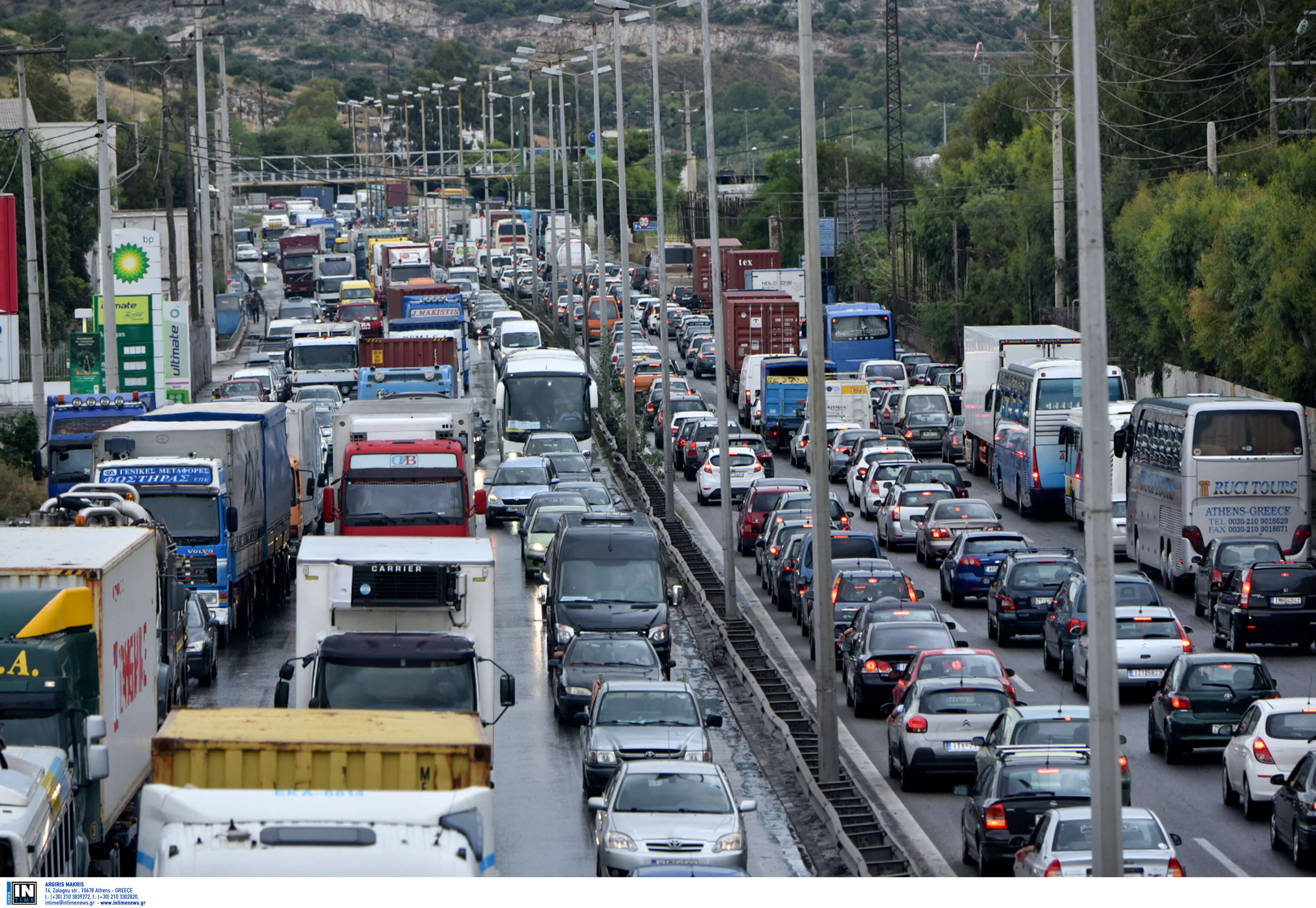 Μεγάλο μποτιλιάρισμα δεκάδων χιλιομέτρων στον Κηφισό