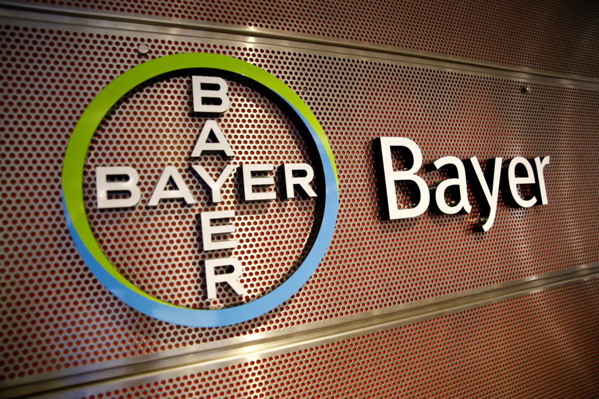 Bayer: Πάνω από 42.000 οι προσφυγές για την καρκινογόνο γλυφοσάτη