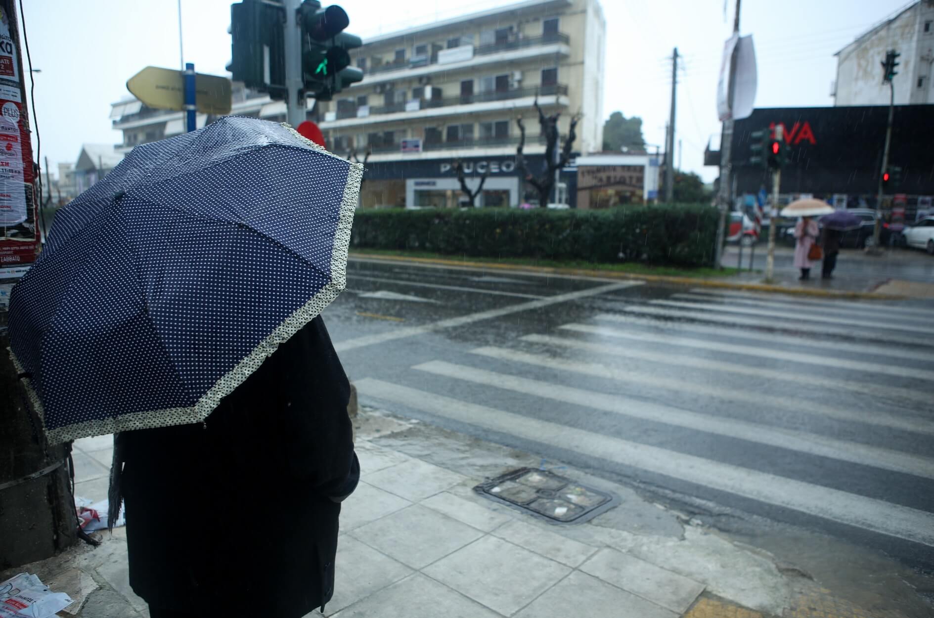 Καιρός: Βροχερή και κρύα αύριο η Πέμπτη – Αναλυτική πρόγνωση