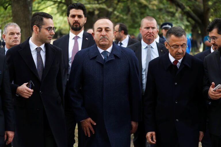 Νέα Ζηλανδία: Τσαβούσογλου και Οκτάι εμφανίζονται ως «ομπρέλα» όλων των μουσουλμάνων