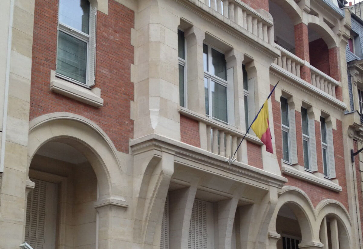 Παρίσι: 20 άτομα κατέλαβαν την πρεσβεία του Τσαντ