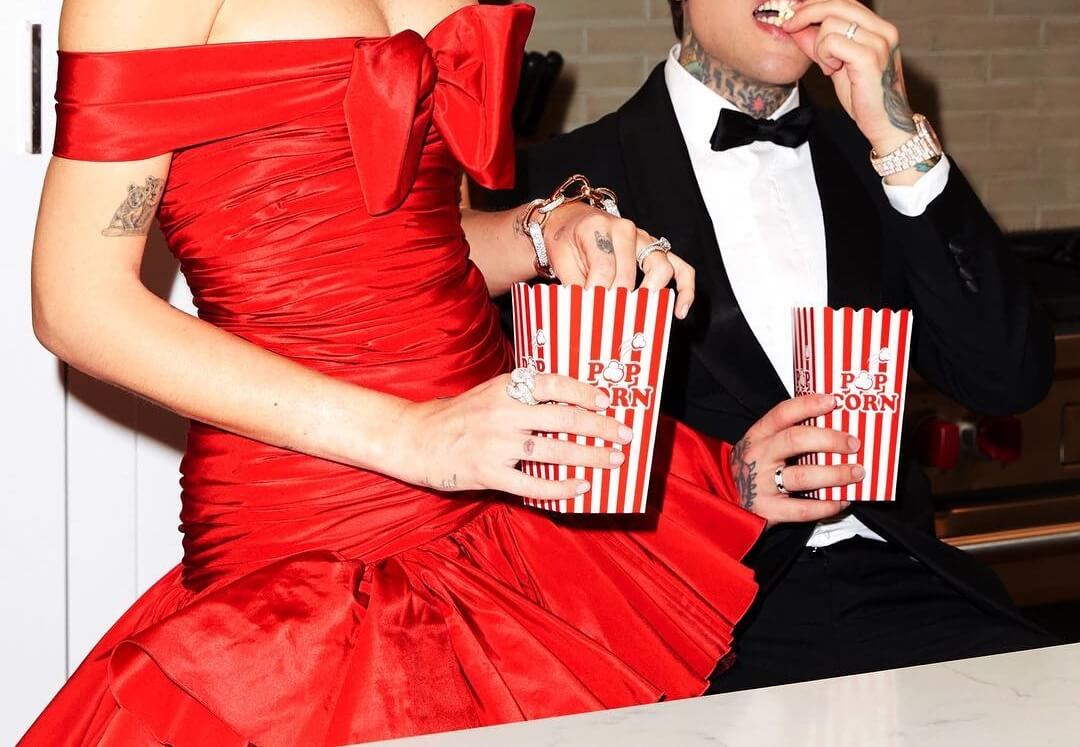 Διάσημο ζευγάρι της showbiz ποζάρει γυμνό στην μπανιέρα του!