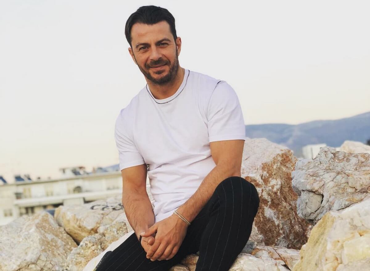 Γιώργος Αγγελόπουλος: Αποκαλύπτει τι κάνει στα διαλείμματα του «Τατουάζ» [pic,video]