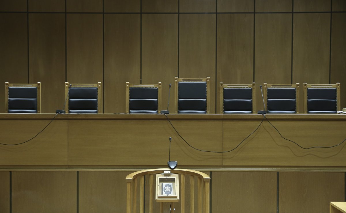 Βόλος: Το μεγάλο κόλπο του ασφαλιστή ξεσκεπάστηκε στο δικαστήριο – Τα 600.000 ευρώ θα του κοστίσουν περισσότερα