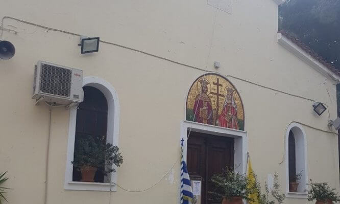 Απίστευτο! Βέβηλοι έκλεψαν λείψανα Αγίων από Παρεκκλήσι – Βίντεο