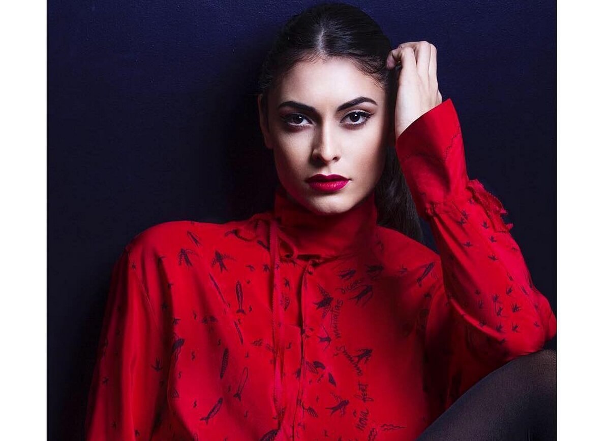 Εύη Ιωαννίδου: Οι βόλτες με στυλ στο Μιλάνο πριν ξεκινήσει τα νέα της επαγγελματικά βήματα