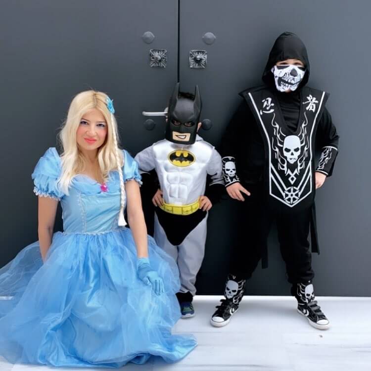 Φαίη Σκορδά: Δεν θα πιστεύετε τι έκαναν οι γιοι της με τις σερπατίνες! [pic]