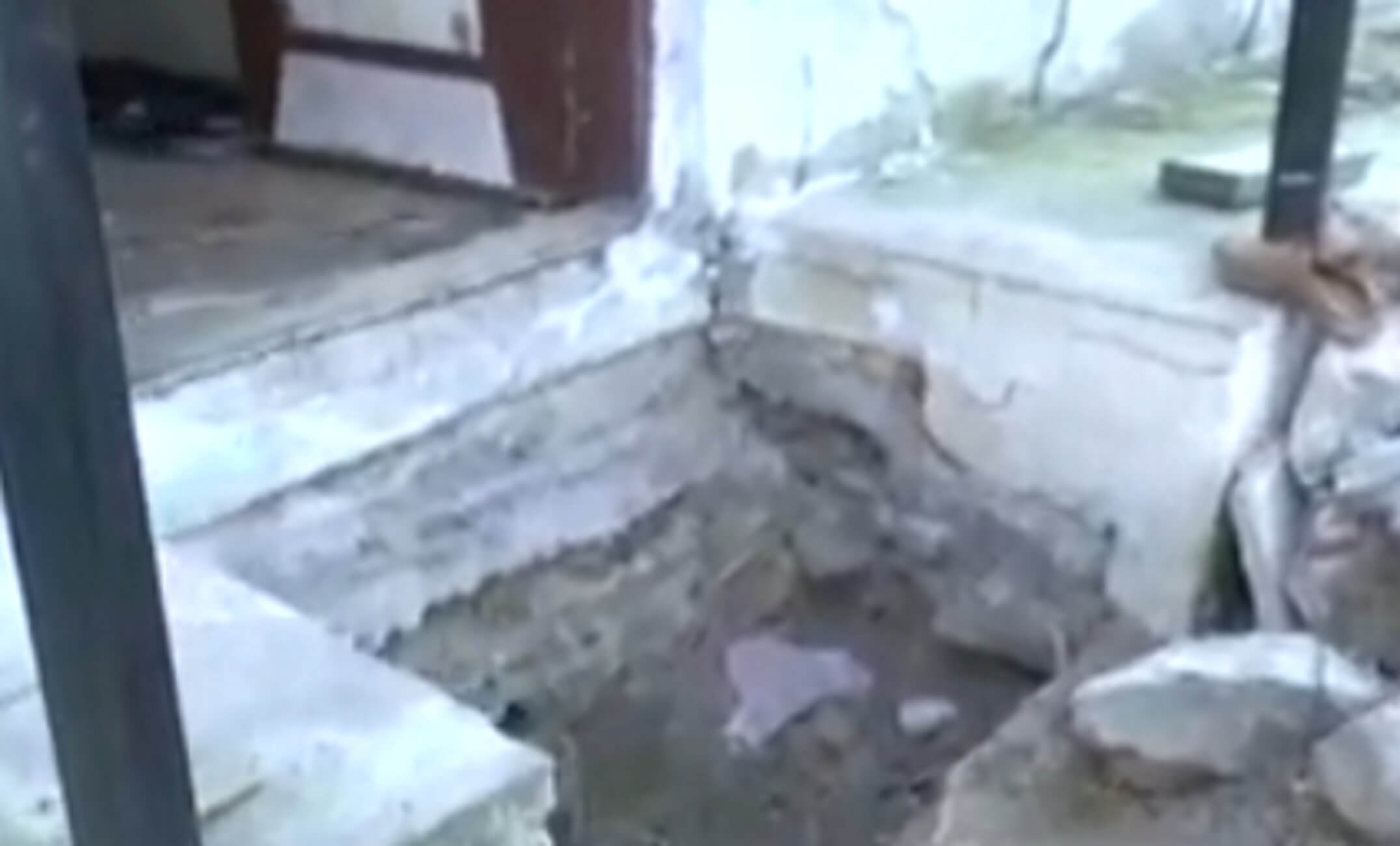 Θεσσαλονίκη: Έψαχναν για λίρες και του διέλυσαν το σπίτι – Απίστευτες εικόνες καταστροφής στο Φίλυρο – video