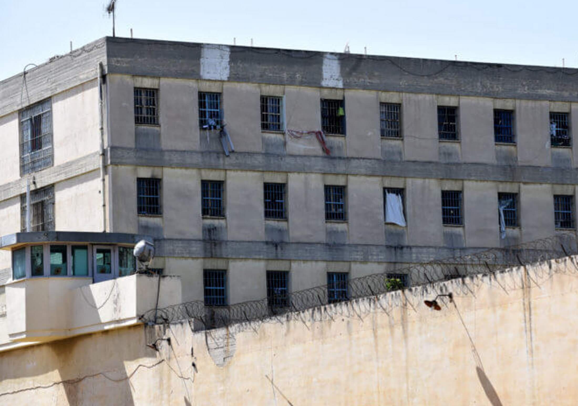 Φυλακές Κορυδαλλού: Πώς φτάσαμε στο αιματοκύλισμα μέσα στο ψυχιατρείο