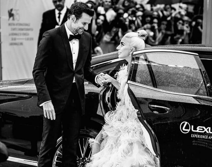 Lady Gaga – Bradley Cooper: Αυτή είναι η φωτογραφία που τους «καίει»!