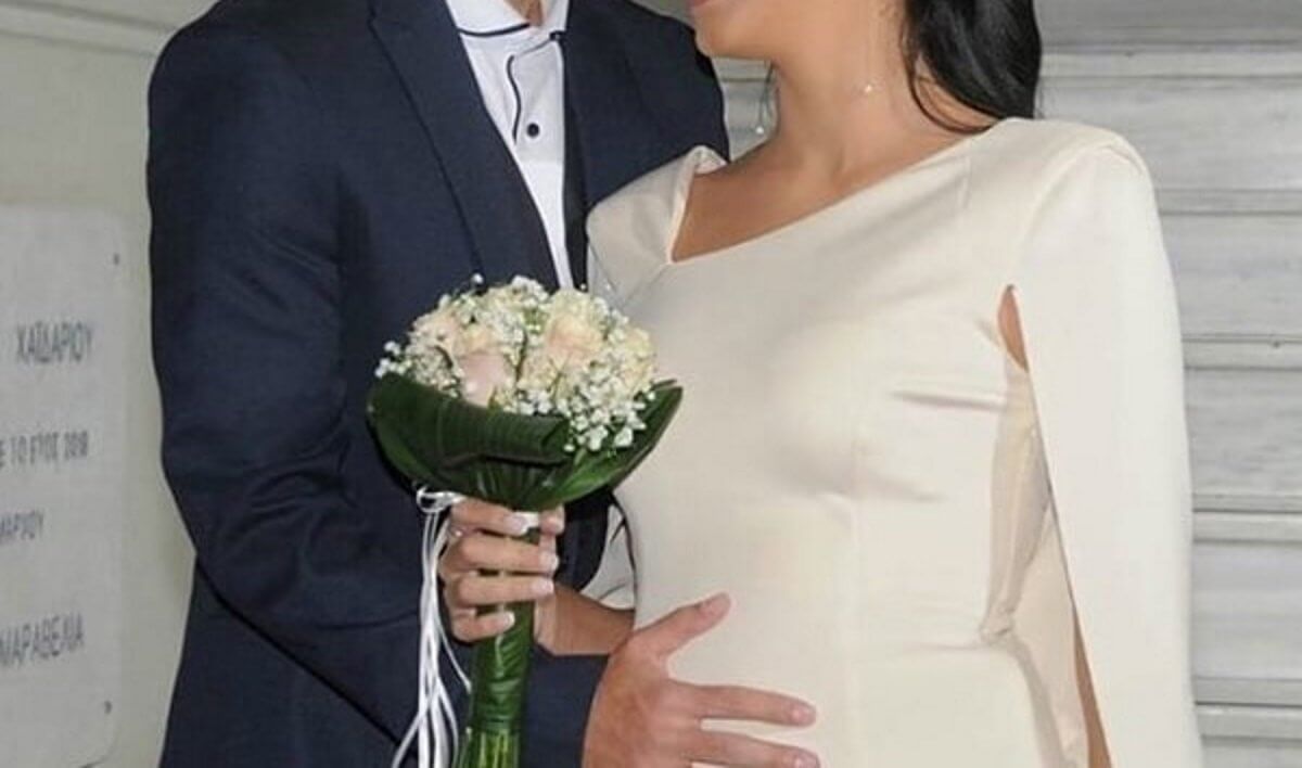 Γέννησε τα ξημερώματα! Τρισευτυχισμένο το ζευγάρι της ελληνικής showbiz!