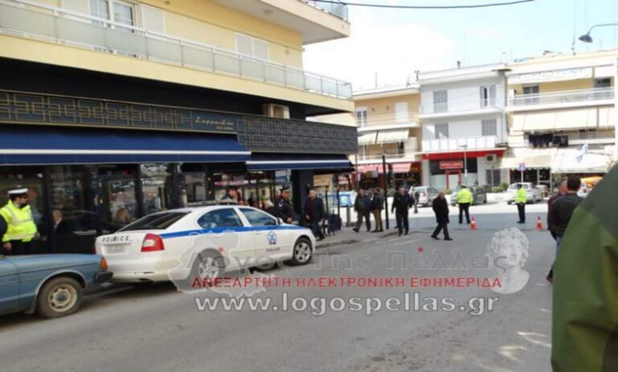 Γιαννιτσά: Ανάβουν φωτιές οι προληπτικές προσαγωγές πριν την εμφάνιση Κουβέλη με βουλευτές του ΣΥΡΙΖΑ [pics, video]