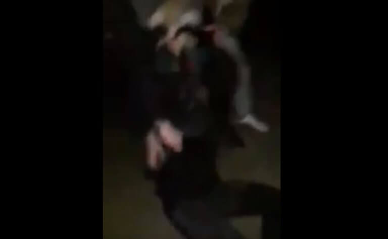 Σοκ από τον αιματηρό «πόλεμο» οπαδών! Υπονοούμενα από Τζανακόπουλο | Newsit.gr Σοκ από τον αιματηρό «πόλεμο» οπαδών! Υπονοούμενα από Τζανακόπουλο | Newsit.gr