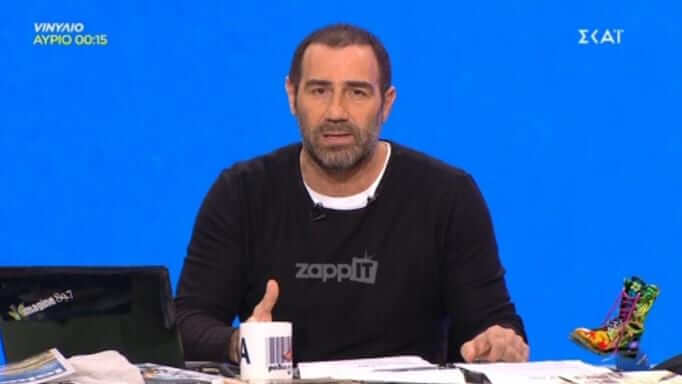 Έξαλλος ο Αντώνης Κανάκης στον αέρα του Ράδιο Αρβύλα! «Δεν έχει ακουστεί πιο φασιστική κουβέντα…»