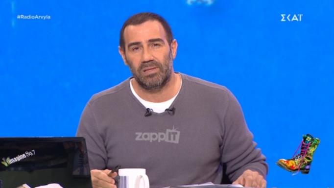 Ξέσπασε ο Αντώνης Κανάκης στον αέρα του Ράδιο Αρβύλα! «Είναι θρασύδειλο! Ένας ρε πού…η μου εκεί…»