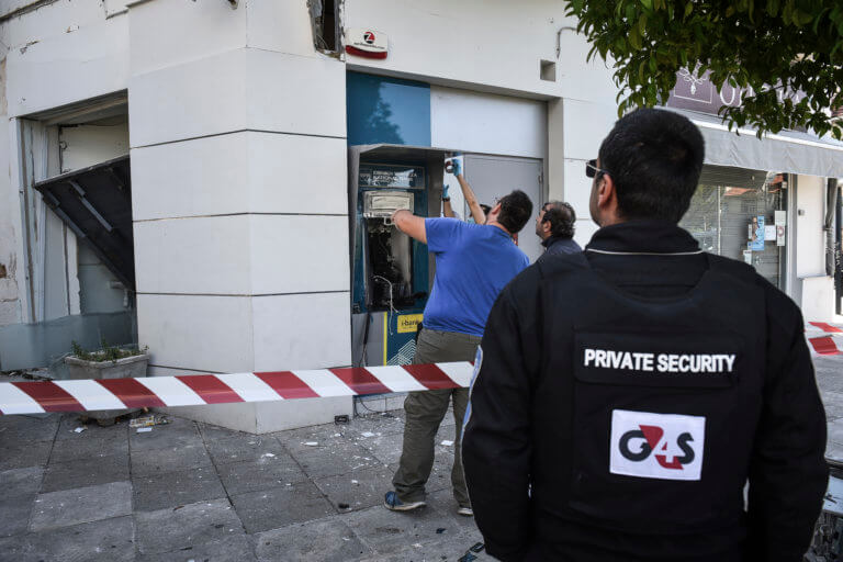 Θεσσαλονίκη: Νέα στοιχεία αποκάλυψαν την ταυτότητα ληστή 4 τραπεζών – Έτσι έβγαλε 60.000 ευρώ! | Newsit.gr Θεσσαλονίκη: Νέα στοιχεία αποκάλυψαν την ταυτότητα ληστή 4 τραπεζών – Έτσι έβγαλε 60.000 ευρώ! | Newsit.gr