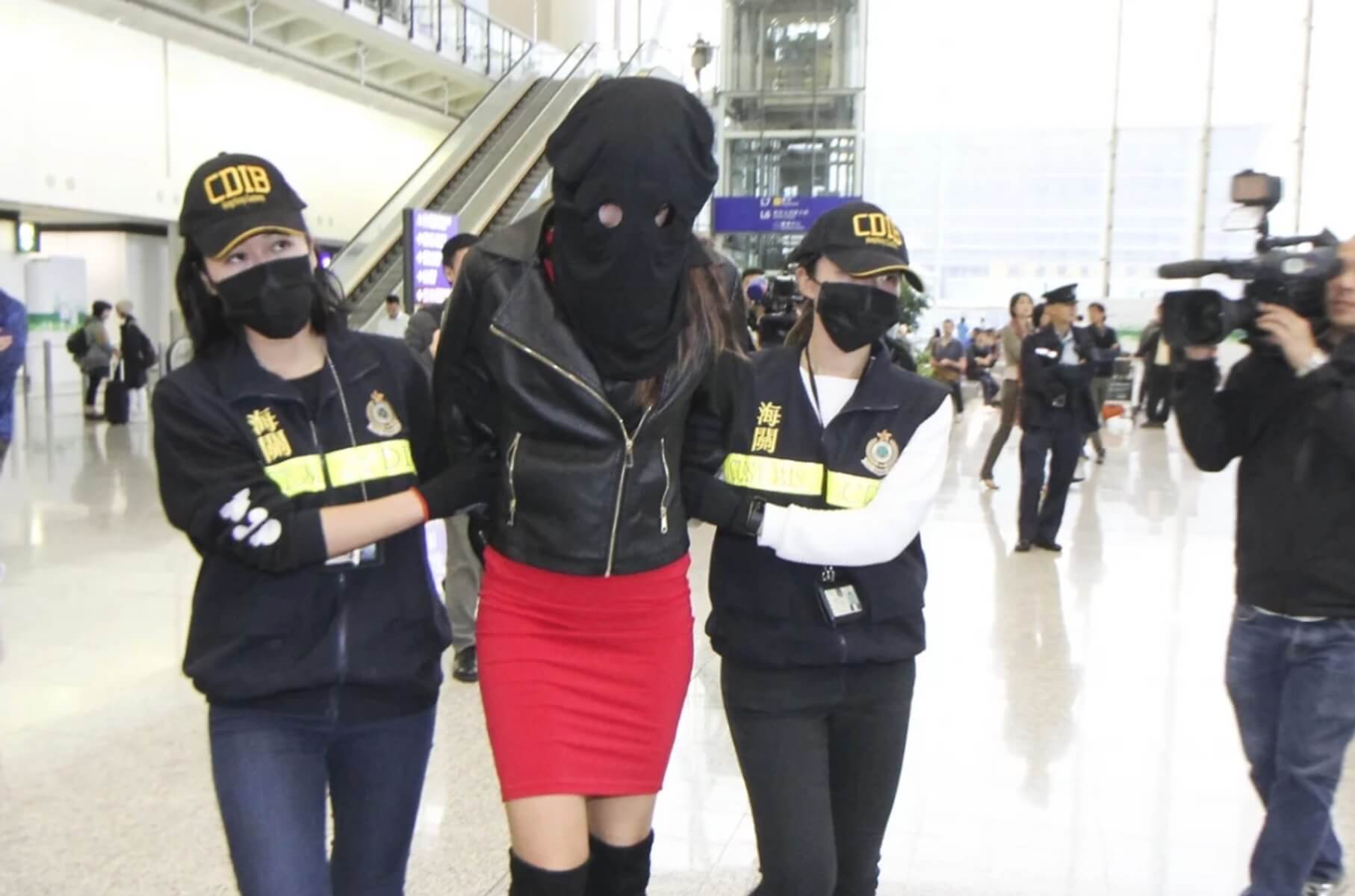 Απέναντι σε έναν σκληρό εισαγγελέα το μοντέλο με την κοκαΐνη στο Χονγκ Κονγκ