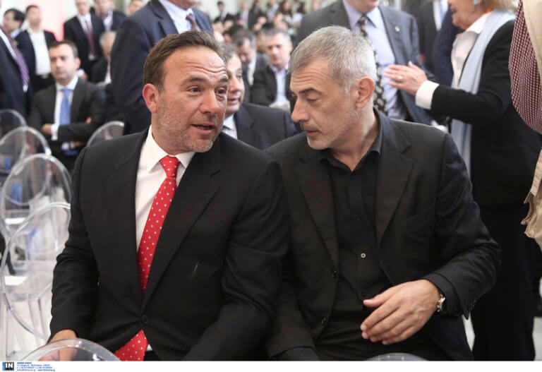 Εκλογές 2019: Βγήκαν «μαχαίρια» στον Πειραιά! Μώραλης κατά Πέτρου Κόκκαλη! | Newsit.gr Εκλογές 2019: Βγήκαν «μαχαίρια» στον Πειραιά! Μώραλης κατά Πέτρου Κόκκαλη! | Newsit.gr