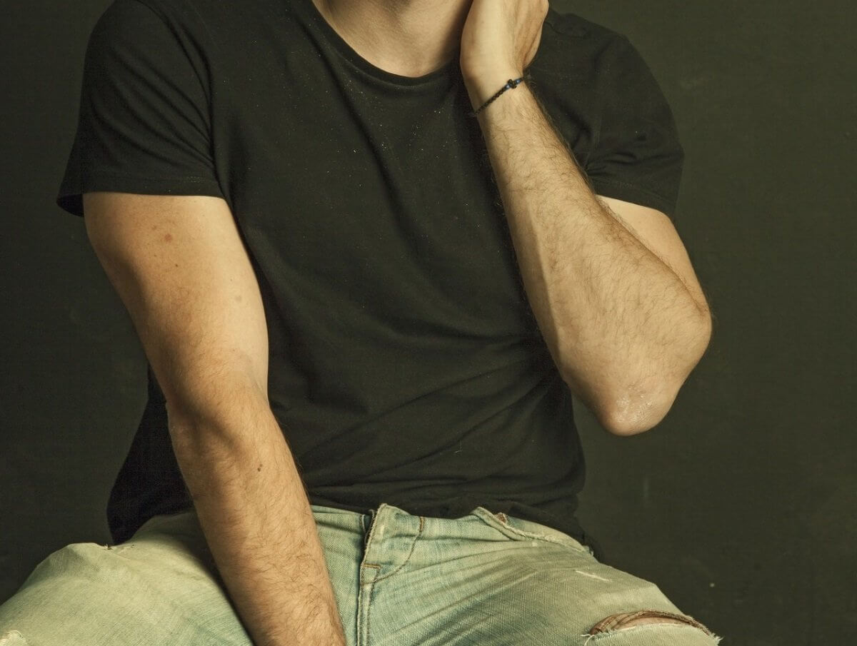 Μετά το τέλος της σειράς στο Mega βρέθηκε στο Λονδίνο να πουλά εισιτήρια σε σινεμά