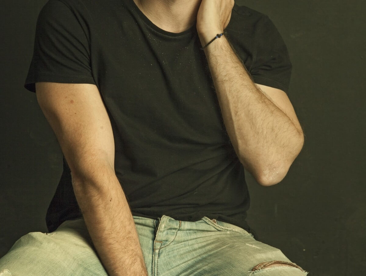 Μετά το τέλος της σειράς στο Mega βρέθηκε στο Λονδίνο να πουλά εισιτήρια σε σινεμά