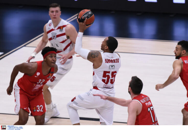 Euroleague: Η κατάταξη! «Δώρα» σε Ολυμπιακό και Παναθηναϊκό | Newsit.gr Euroleague: Η κατάταξη! «Δώρα» σε Ολυμπιακό και Παναθηναϊκό | Newsit.gr