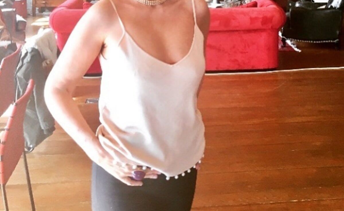 Στα 50 της δηλώνει για τους άντρες: «Το target group μου είναι 19 με 31 βαριά – βαριά»